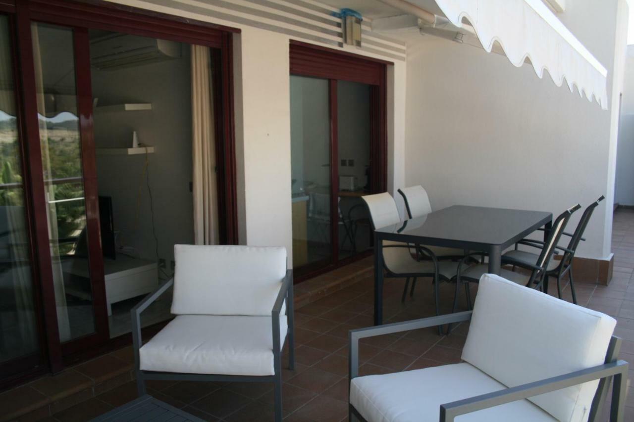 Apartamento En Magnifico Resort - Parque Botanico Estepona Exteriör bild