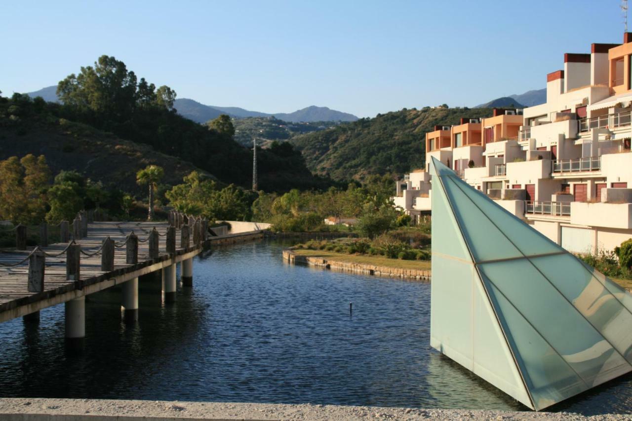 Apartamento En Magnifico Resort - Parque Botanico Estepona Exteriör bild